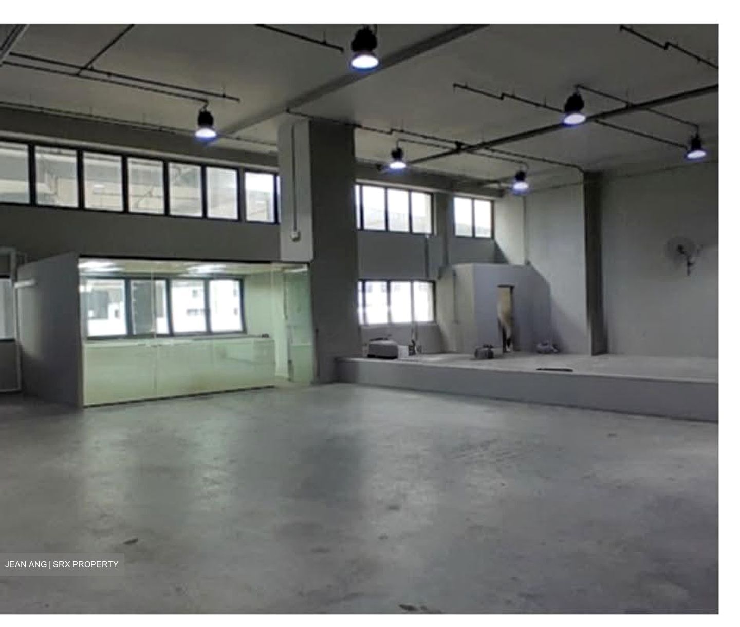 Carros Centre (D25), Factory #622079841